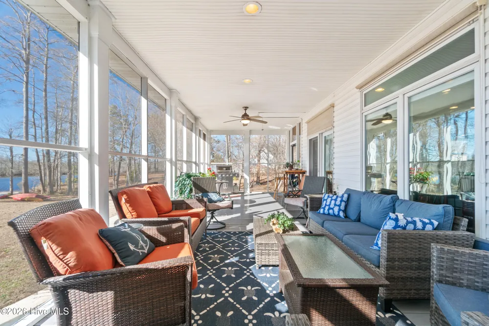199 Knowles Landing Drive Hertford, NC 27944