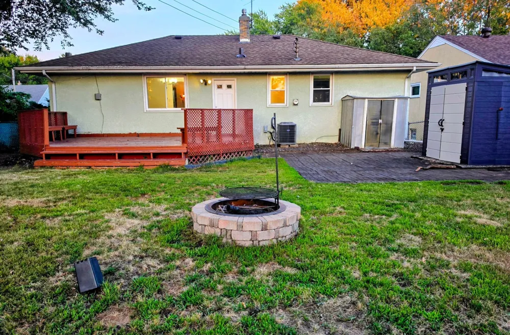 1515 Birmingham Street Saint Paul, MN 55106