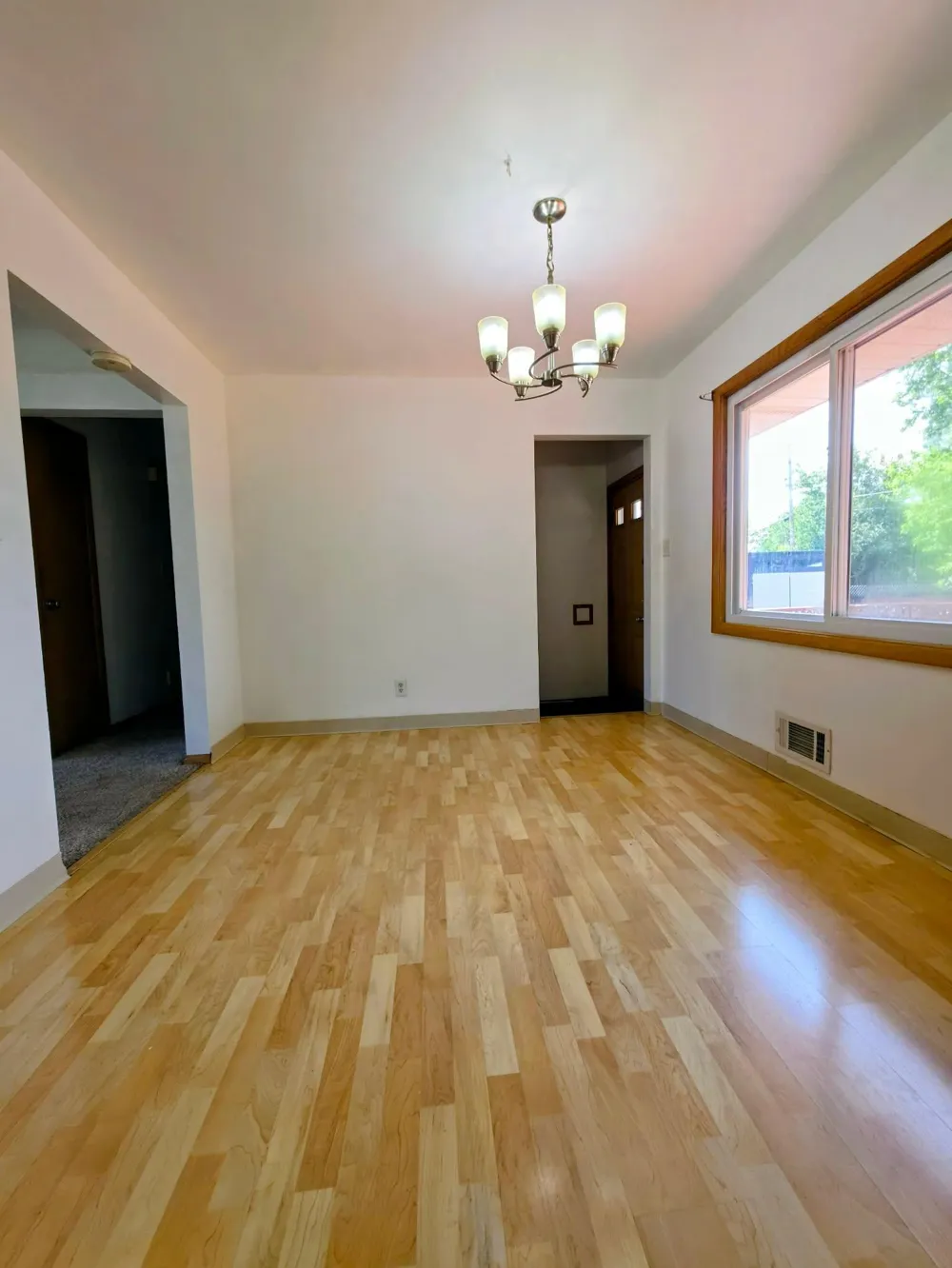 1515 Birmingham Street Saint Paul, MN 55106