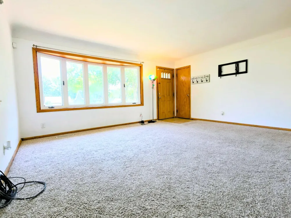 1515 Birmingham Street Saint Paul, MN 55106
