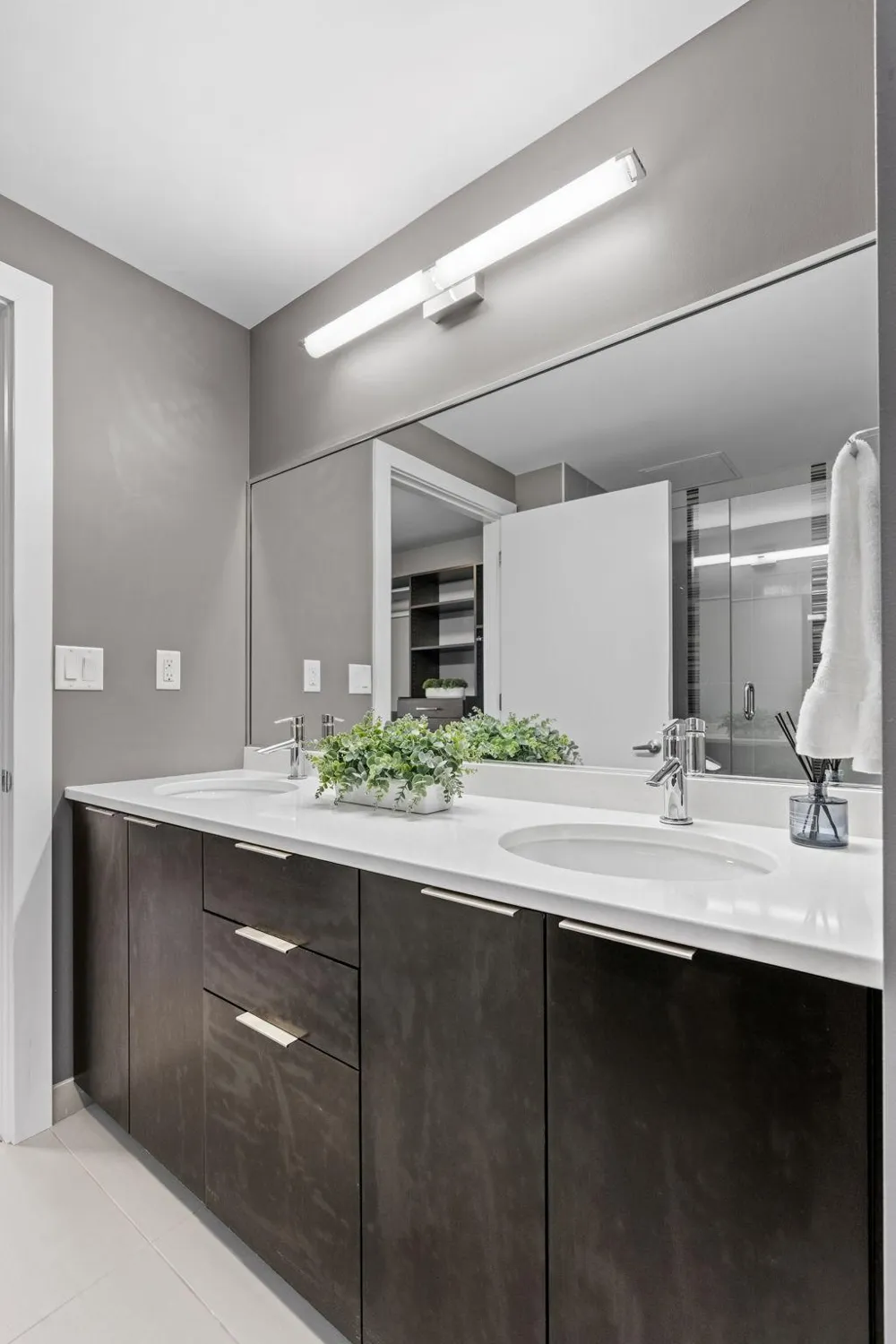 1120 S 2nd Street #512 Minneapolis, MN 55415