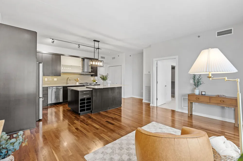1120 S 2nd Street #512 Minneapolis, MN 55415