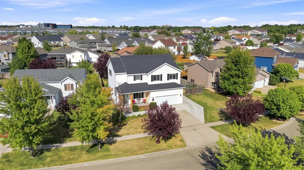 730 36th Avenue W West Fargo, ND 58078