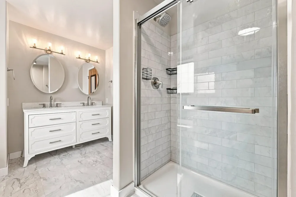 730 36th Avenue W West Fargo, ND 58078