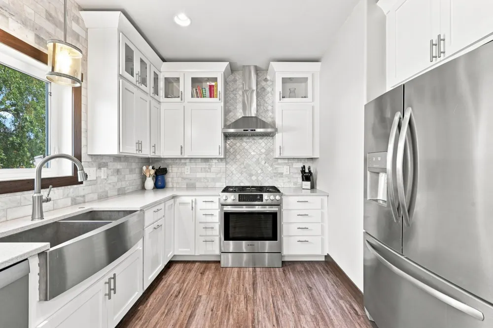 730 36th Avenue W West Fargo, ND 58078