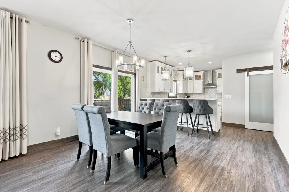 730 36th Avenue W West Fargo, ND 58078
