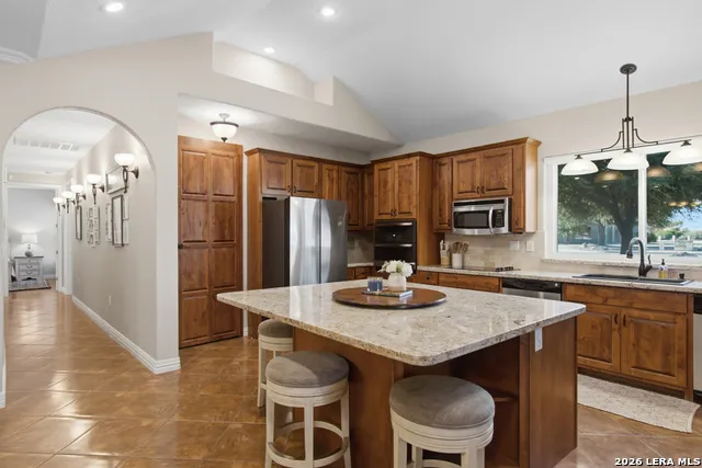 103 The Oak Del Rio, TX 78840