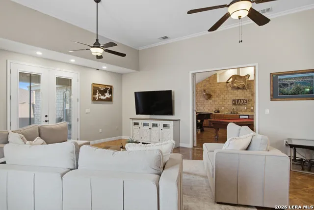 103 The Oak Del Rio, TX 78840