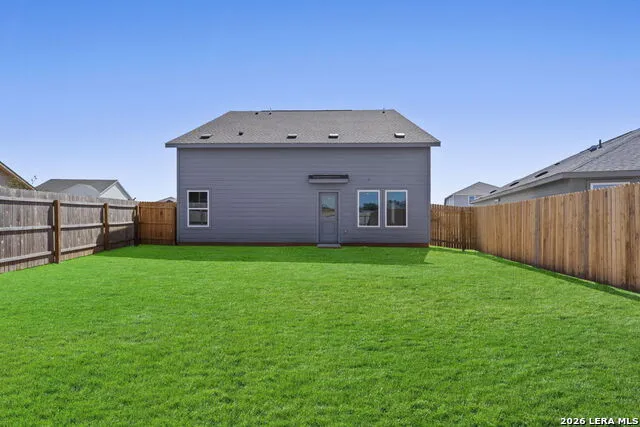 164 Juanita Way Fredericksburg, TX 78624