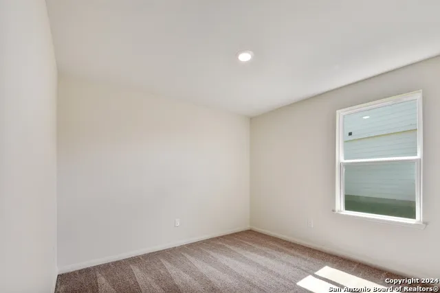 15115 Telfaire Meadow Von Ormy, TX 78073