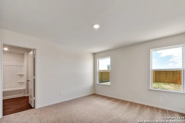 15115 Telfaire Meadow Von Ormy, TX 78073