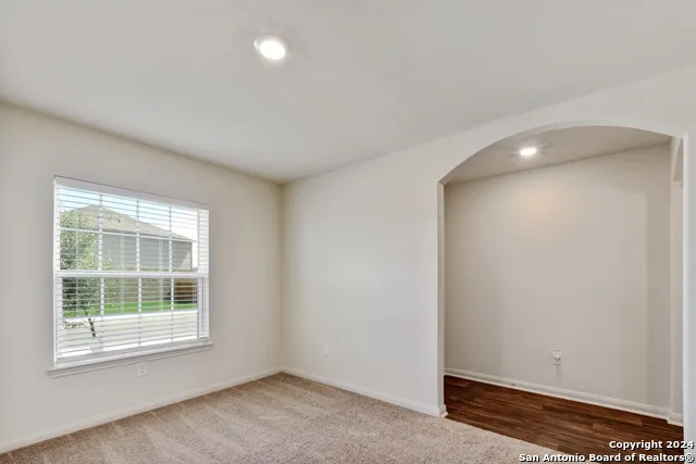 15115 Telfaire Meadow Von Ormy, TX 78073
