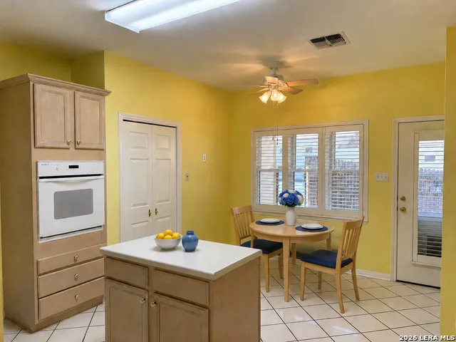6106 VANCE JACKSON RD #79 San Antonio, TX 78230