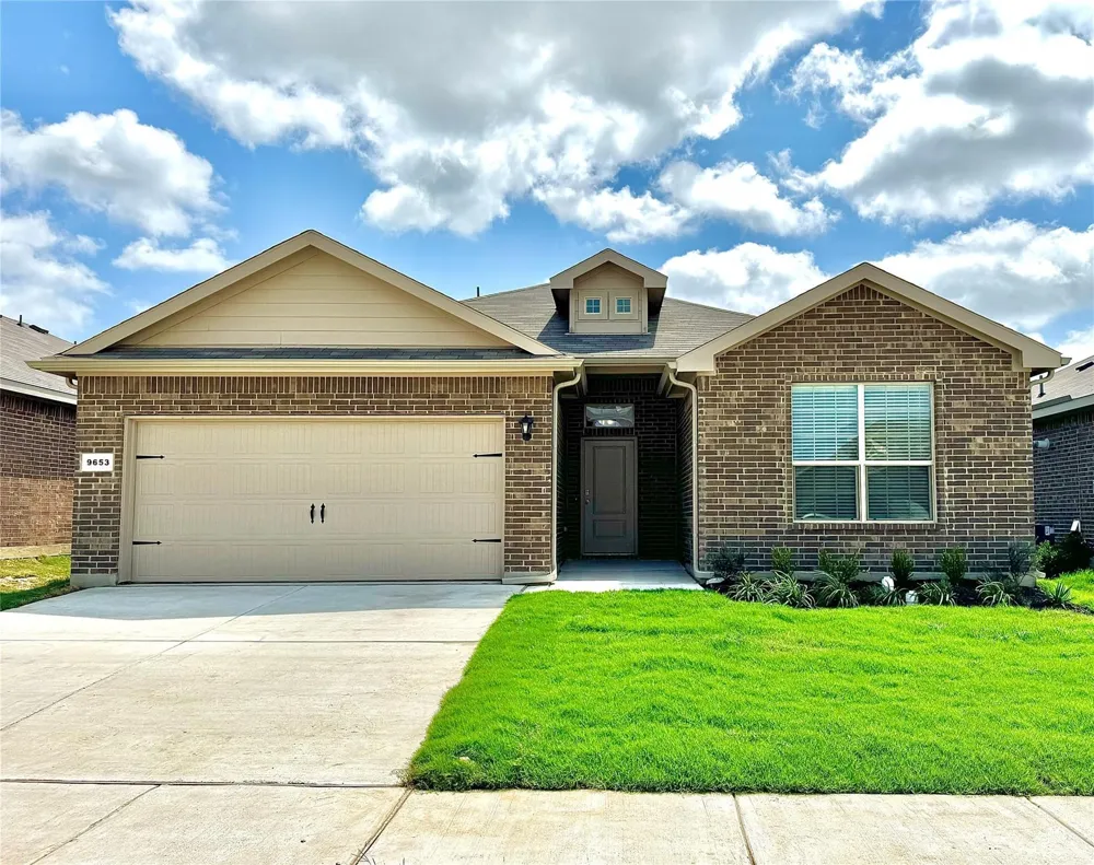 9653 Austin Hollow Road Fort Worth, TX 76036