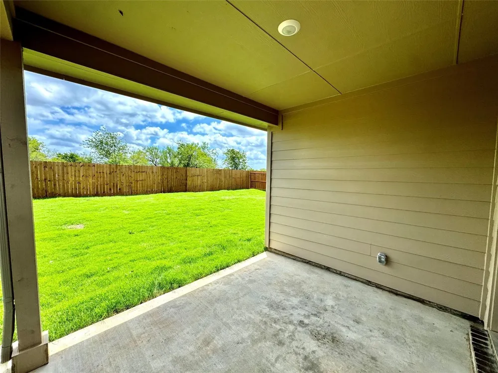 9653 Austin Hollow Road Fort Worth, TX 76036