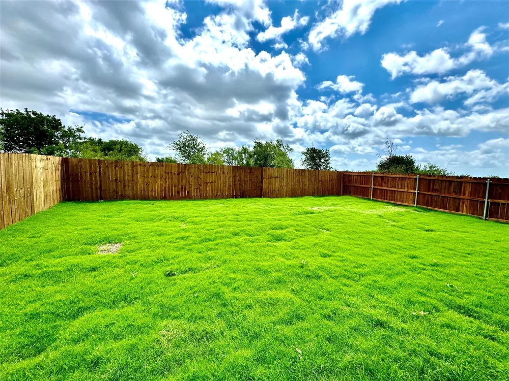 9653 Austin Hollow Road Fort Worth, TX 76036