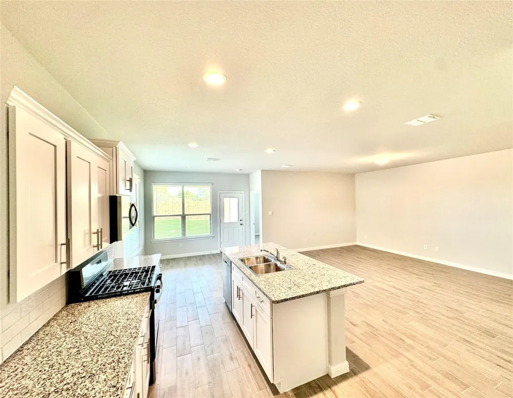 9653 Austin Hollow Road Fort Worth, TX 76036