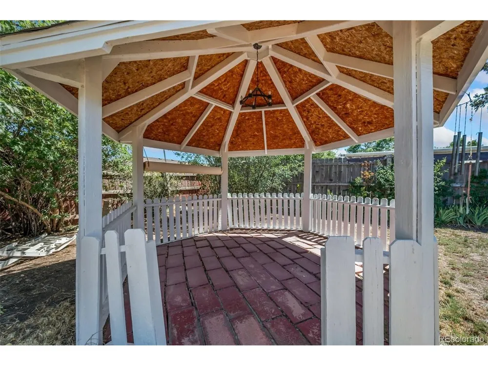 210 Aspen Drive Brighton, CO 80601