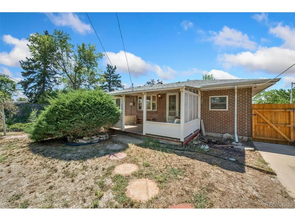 210 Aspen Drive Brighton, CO 80601