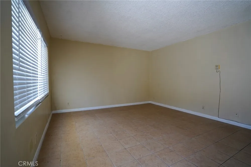 12612 Inglewood #3 Hawthorne, CA 90250