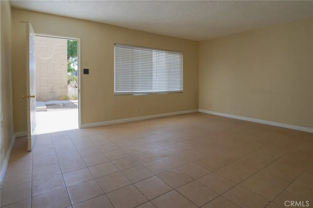 12612 Inglewood #3 Hawthorne, CA 90250