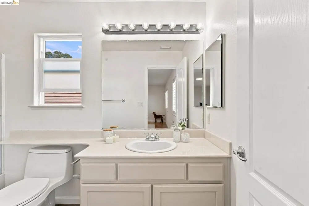 3523 Park Ridge Dr Richmond, CA 94806