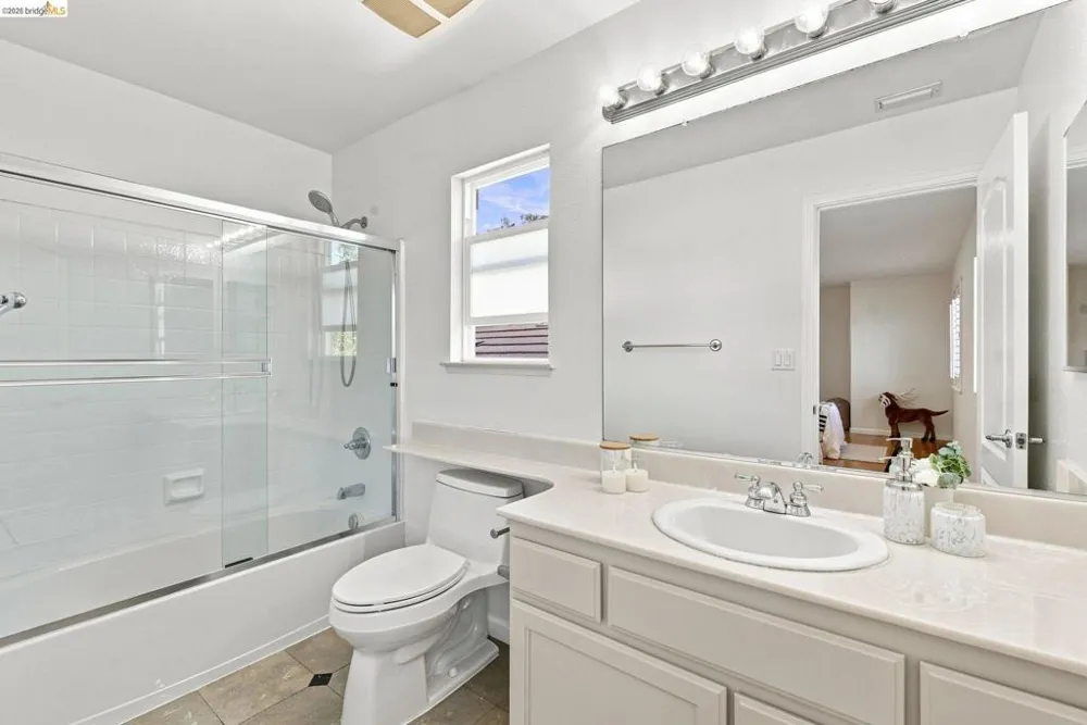 3523 Park Ridge Dr Richmond, CA 94806