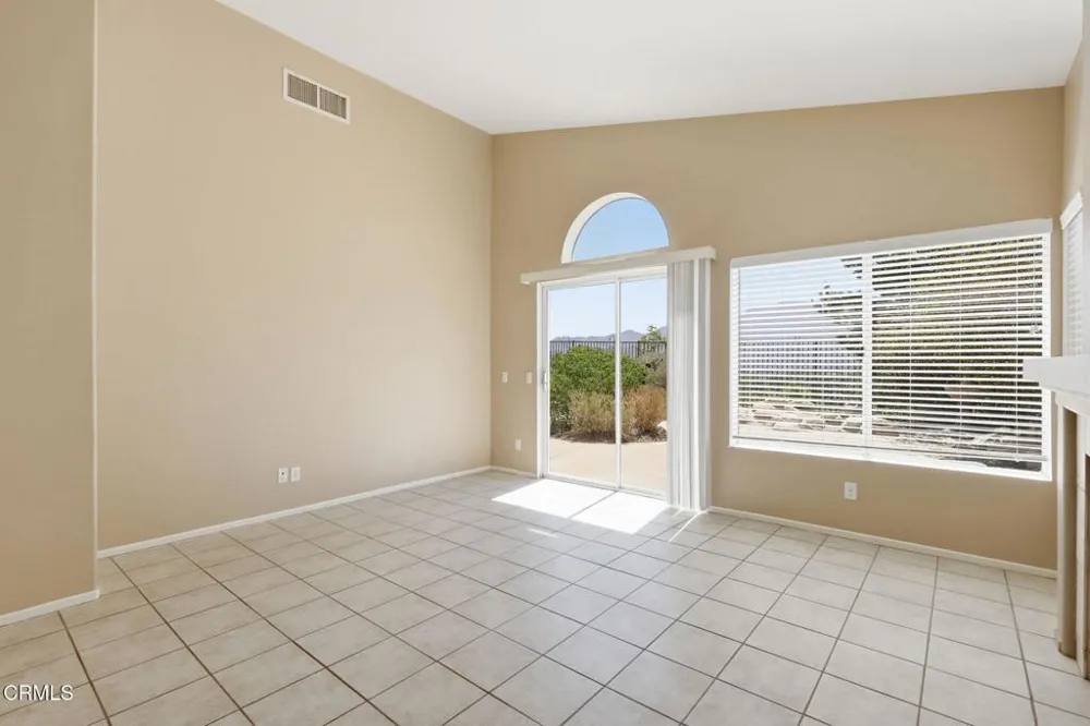742 Buenos Tiempos Drive Camarillo, CA 93012