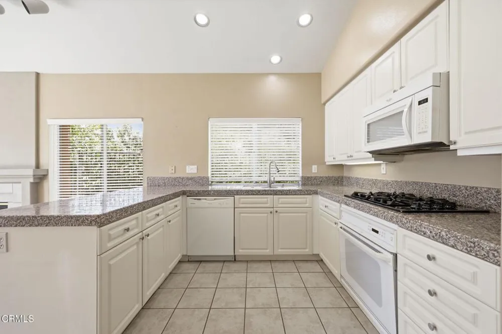 742 Buenos Tiempos Drive Camarillo, CA 93012