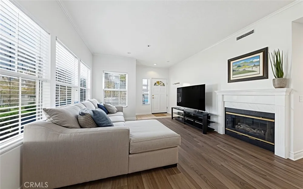 147 Montana Del Lago Rancho Santa Margarita, CA 92688