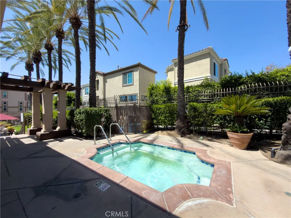 147 Montana Del Lago Rancho Santa Margarita, CA 92688
