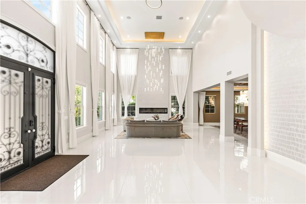3176 Giant Forest Loop Chino Hills, CA 91709