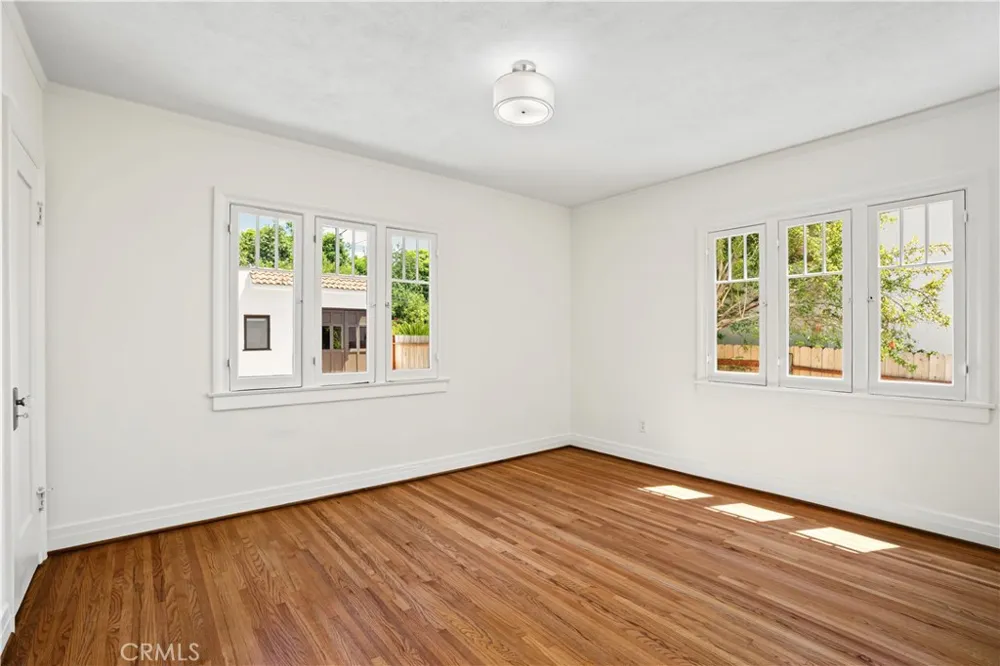 5136 Dahlia Drive Eagle Rock, CA 90041