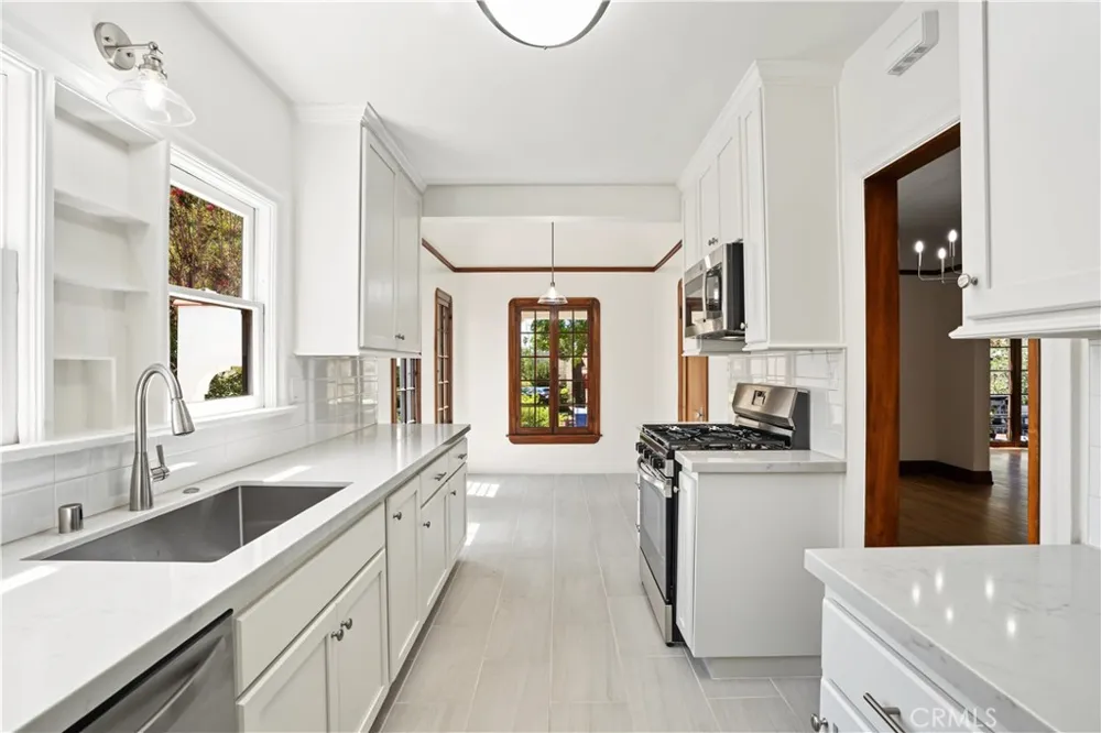 5136 Dahlia Drive Eagle Rock, CA 90041