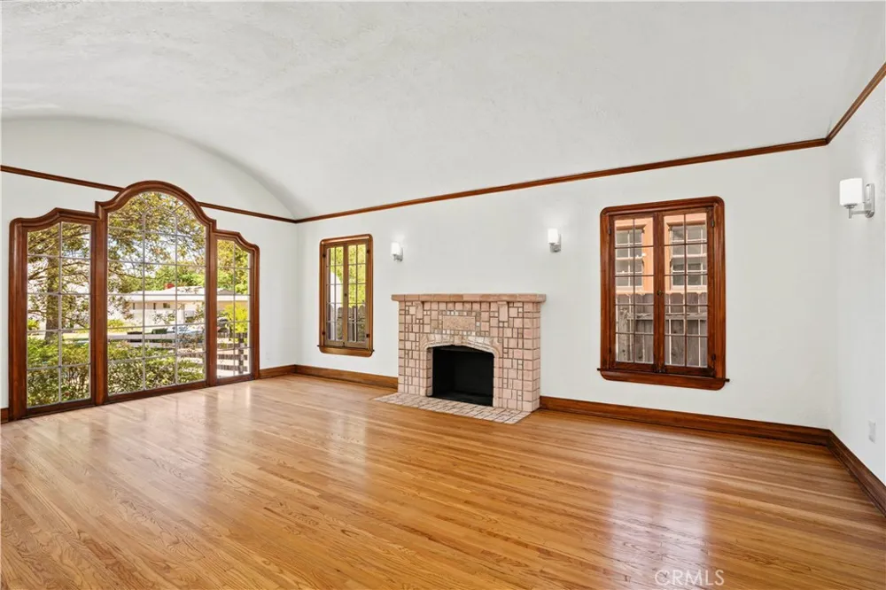 5136 Dahlia Drive Eagle Rock, CA 90041