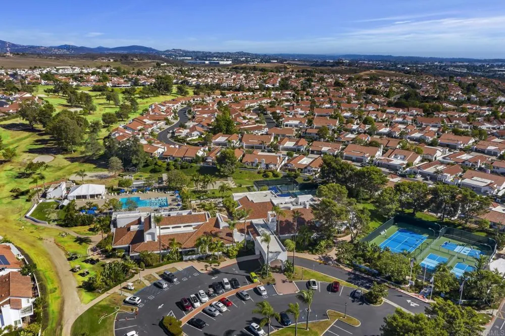 4644 Cordoba Way Oceanside, CA 92056