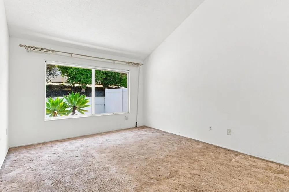 4644 Cordoba Way Oceanside, CA 92056