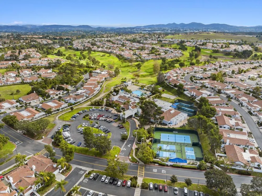 4644 Cordoba Way Oceanside, CA 92056