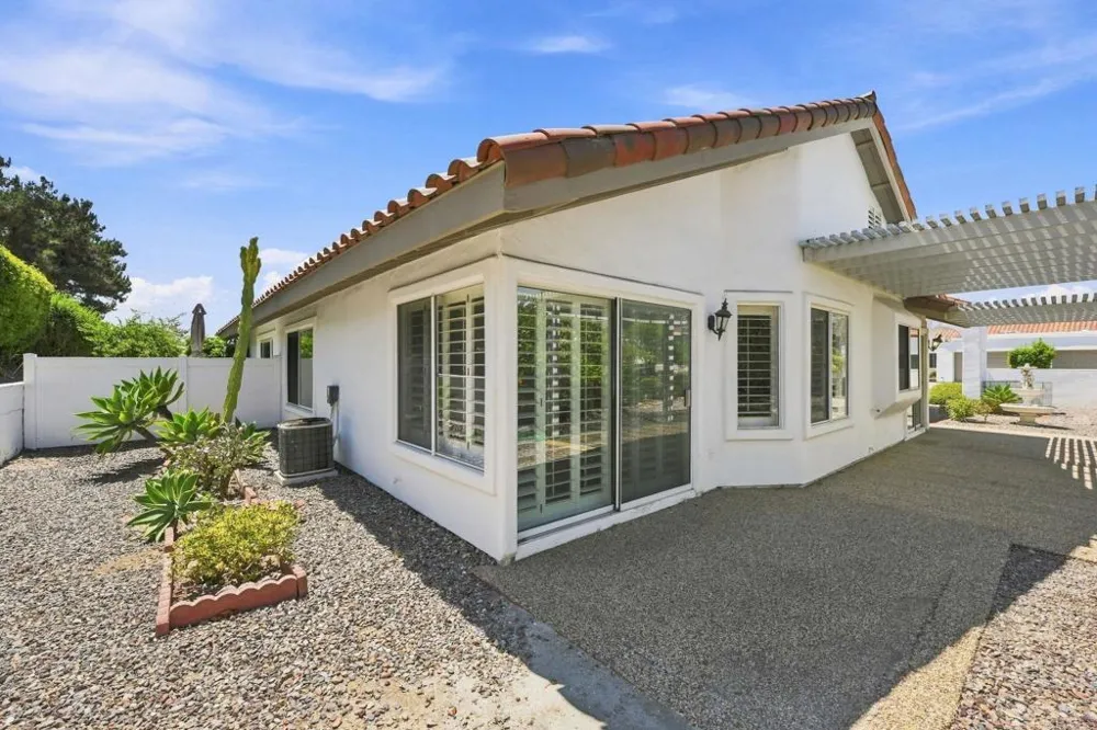 4644 Cordoba Way Oceanside, CA 92056
