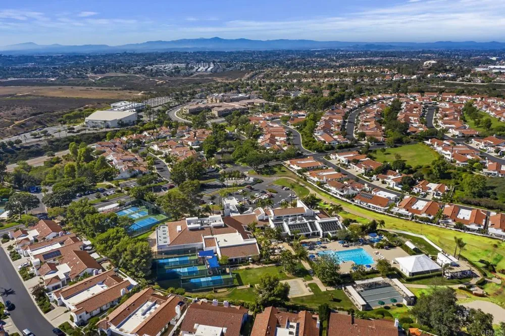 4644 Cordoba Way Oceanside, CA 92056