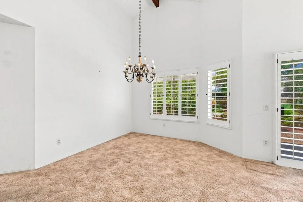4644 Cordoba Way Oceanside, CA 92056