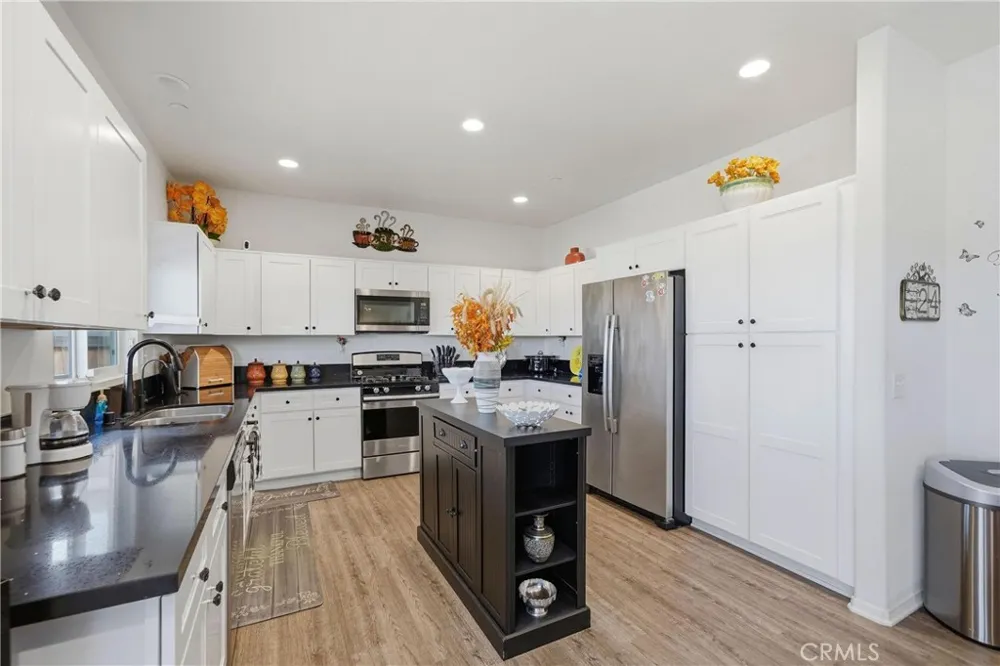 3541 Mt San Gorgonia Avenue Rosamond, CA 93560