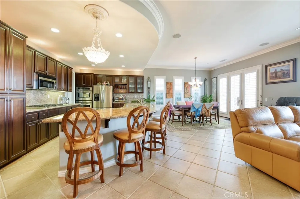 8784 Larkspur Corona, CA 92883