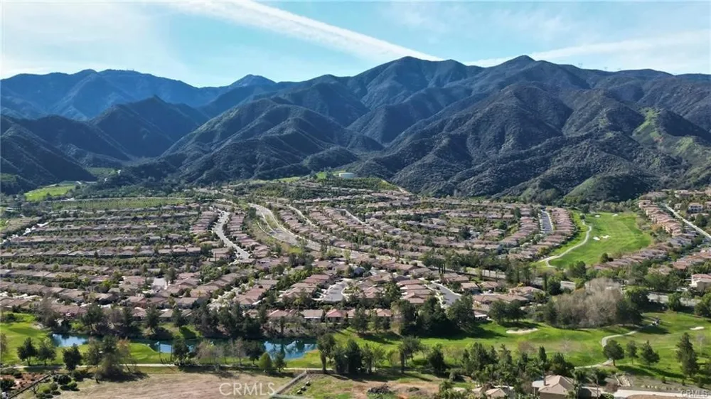 8784 Larkspur Corona, CA 92883