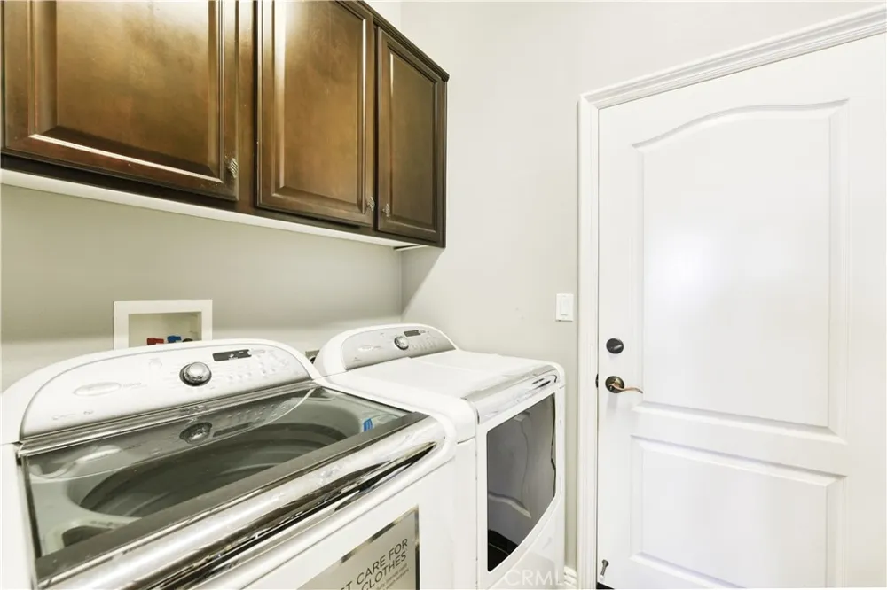 8784 Larkspur Corona, CA 92883