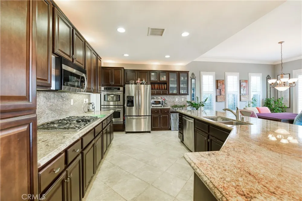8784 Larkspur Corona, CA 92883
