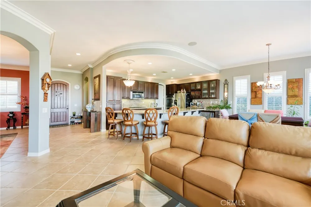 8784 Larkspur Corona, CA 92883