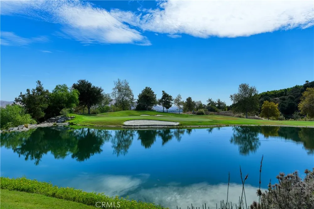 8784 Larkspur Corona, CA 92883
