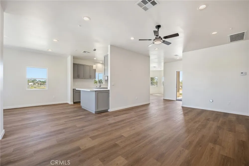 47363 W 93rd Street Lancaster, CA 93536