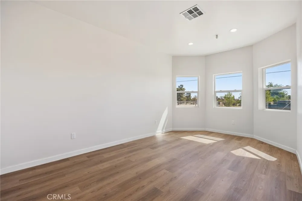 47363 W 93rd Street Lancaster, CA 93536